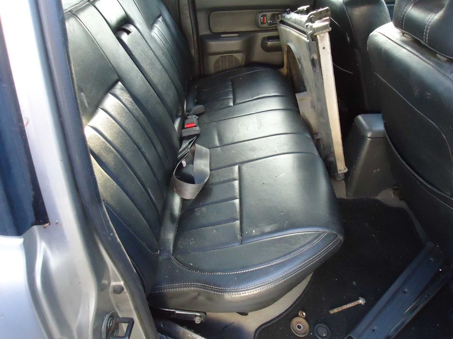 Mitsubishi L 200 cab. dupla (4D56T) de 2003 só ás peças