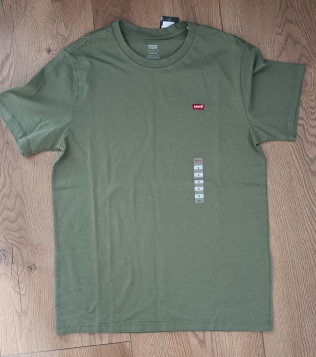 Nowy T-shirt Levi's rozmiar S