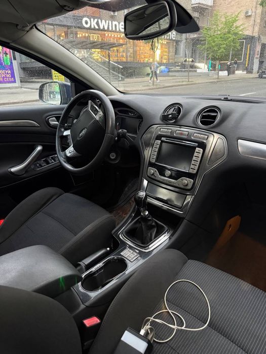 Продам авто  Ford  Mondeo