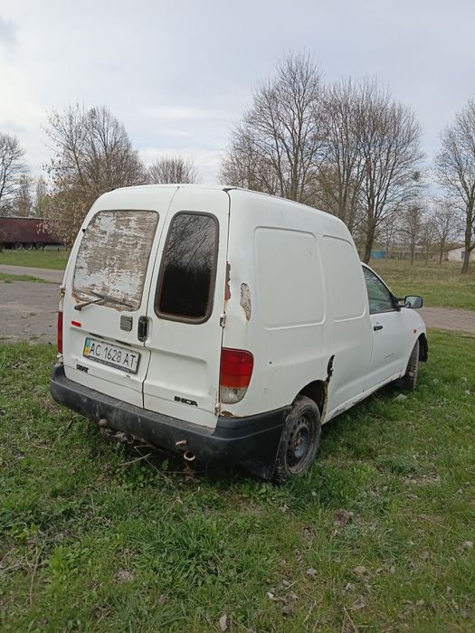 Продам seat inca