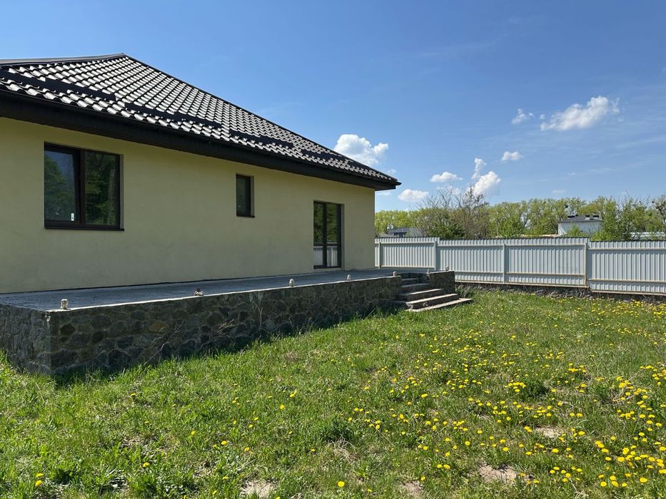 Будинок з виходом до лісу