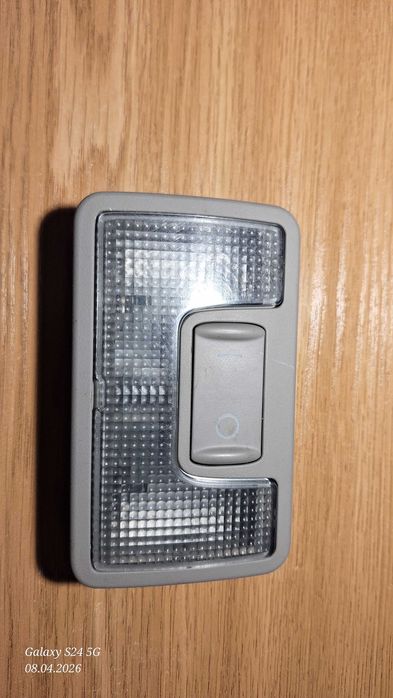 Lampka oświetlenia wewnętrznego AUDI A4 , A6.