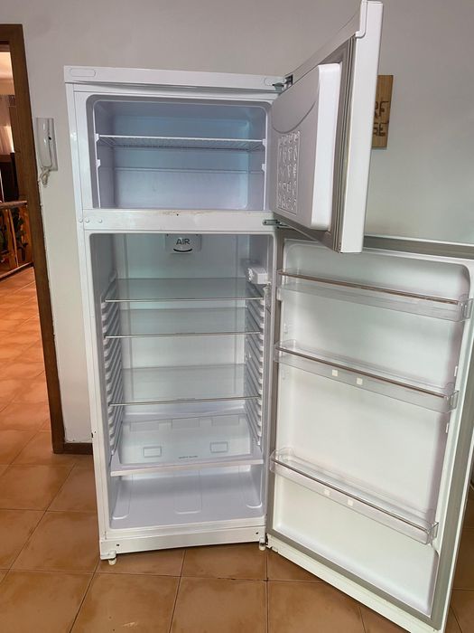 Frigorífico grande Hotpoint