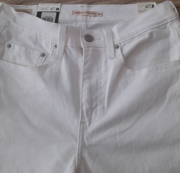 Calças brancas de mulher Levi's