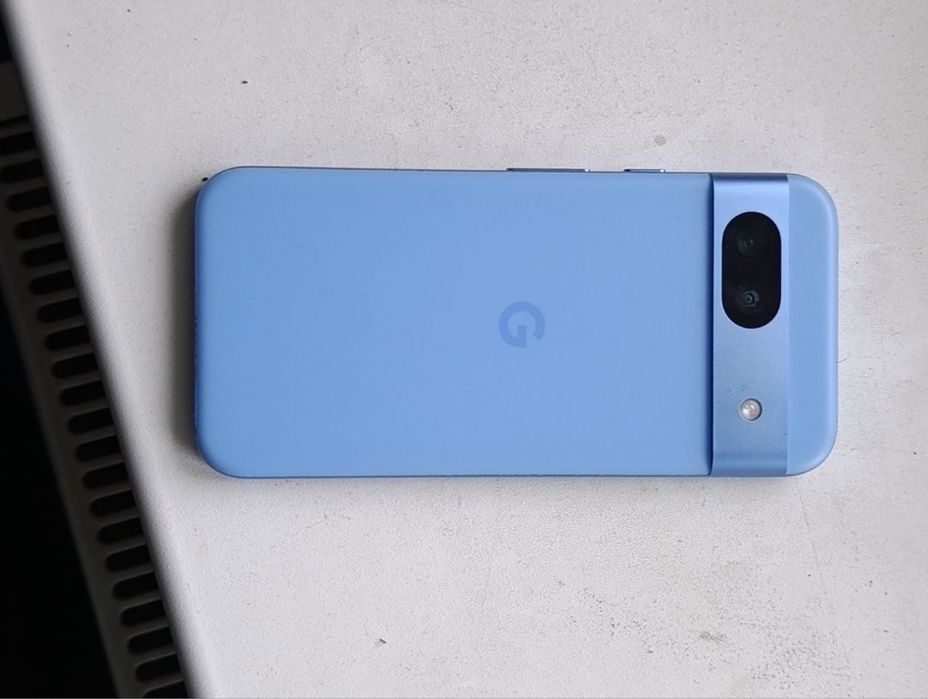 Телефон Pixel 8a 8/128 цвета Bay