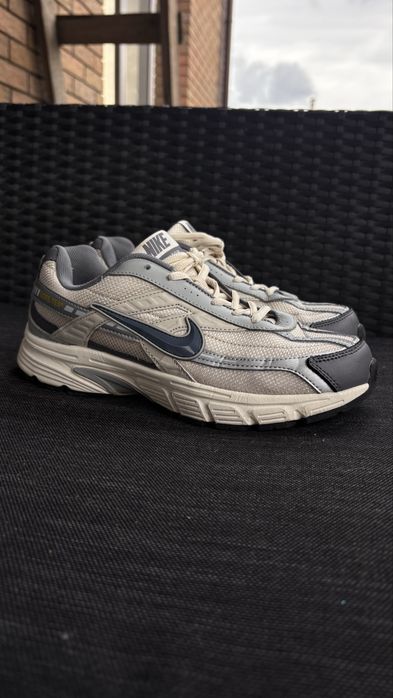 Nike initiator 40p