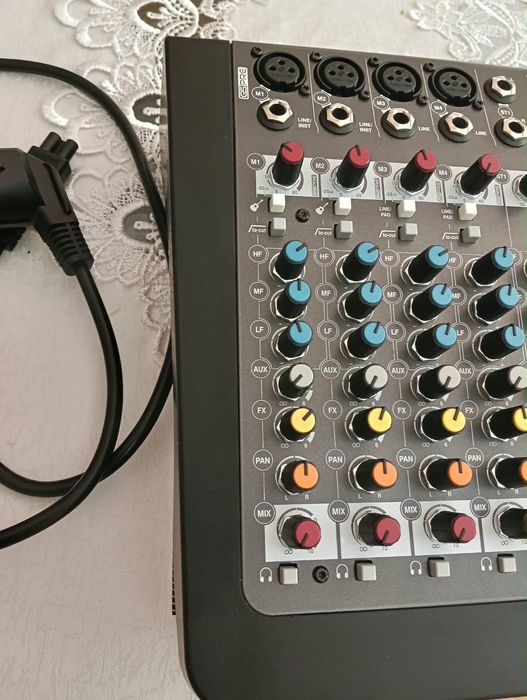 Mikser Allen&Heath ZEDi 10FX