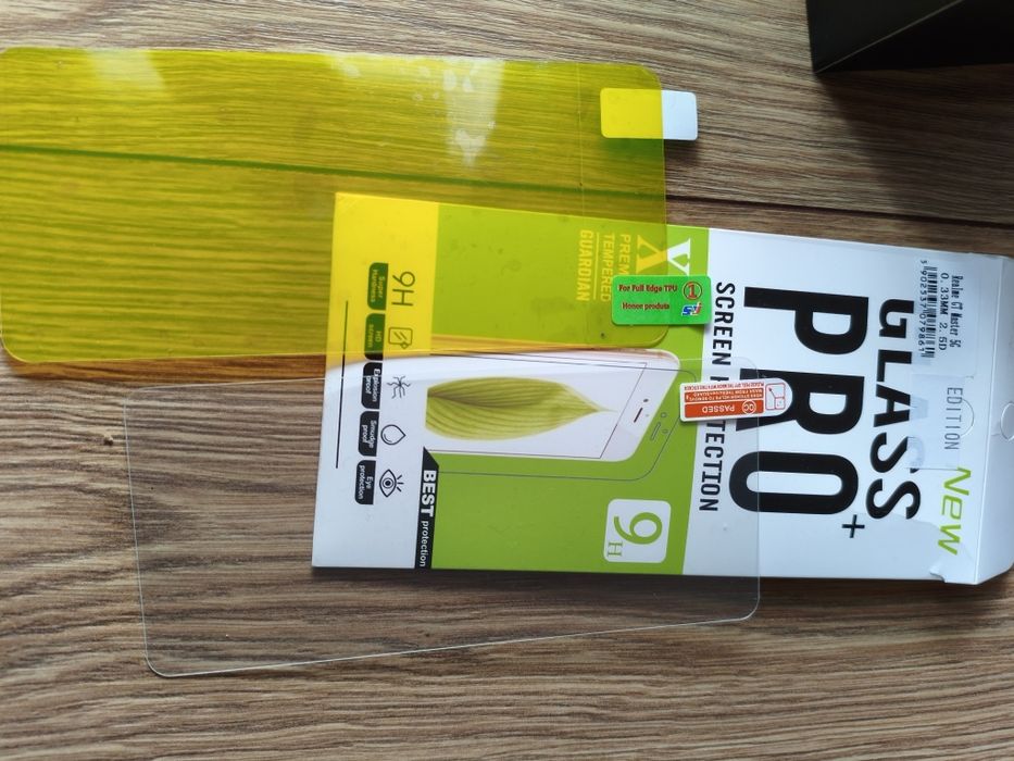 Relme GT master edition + 2 etui + 2 szkło