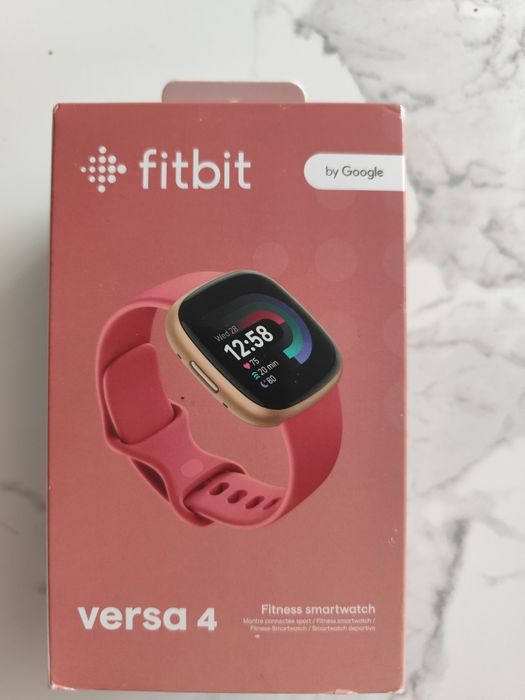 Продам новий годинник fitbit versa 4