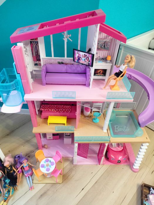 Domek Barbie Dream House