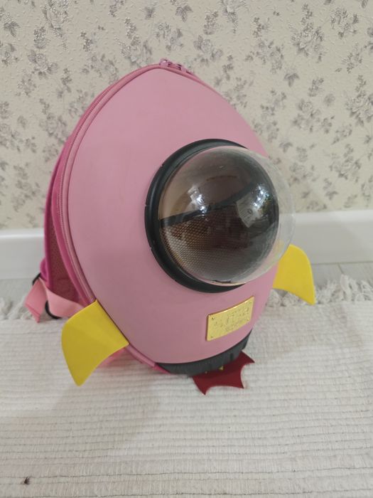 Дитячий рюкзак SUPERCUTE у вигляді ракети рожевий