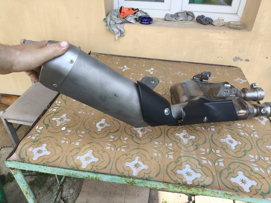 Yamaha R1 RN32 65 R1M  tłumik wydech katalizator osłony