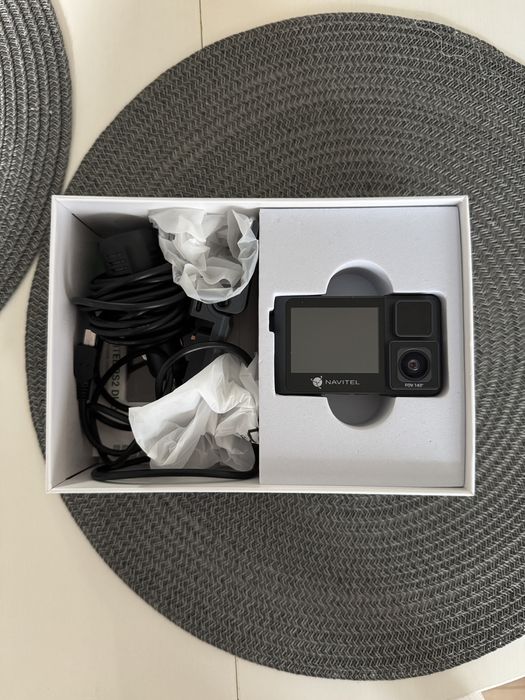 Kamera samochodowa navitel rs2 duo
