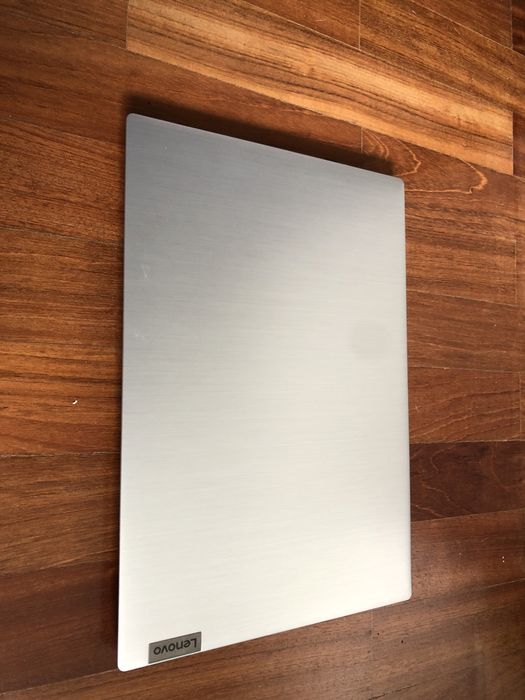 Computador portátil LENOVO IdeaPad 3