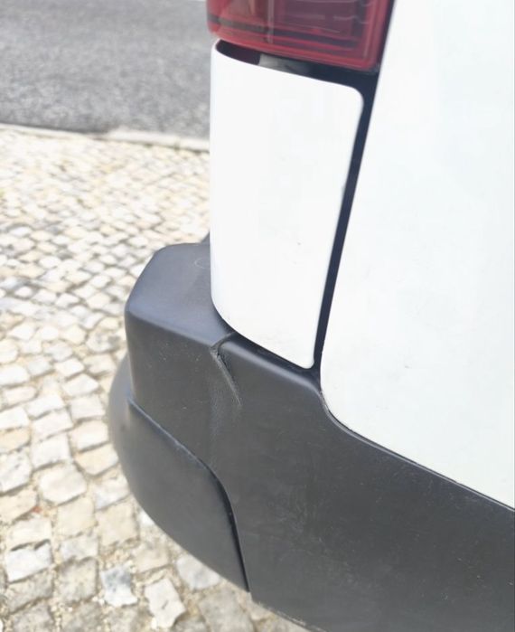 Peugeout partner