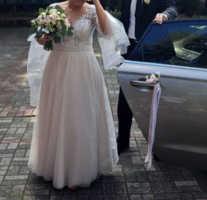 Sukienka slubna rozmiar 42-44