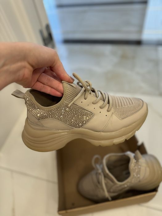 Кросівки Steve Madden
