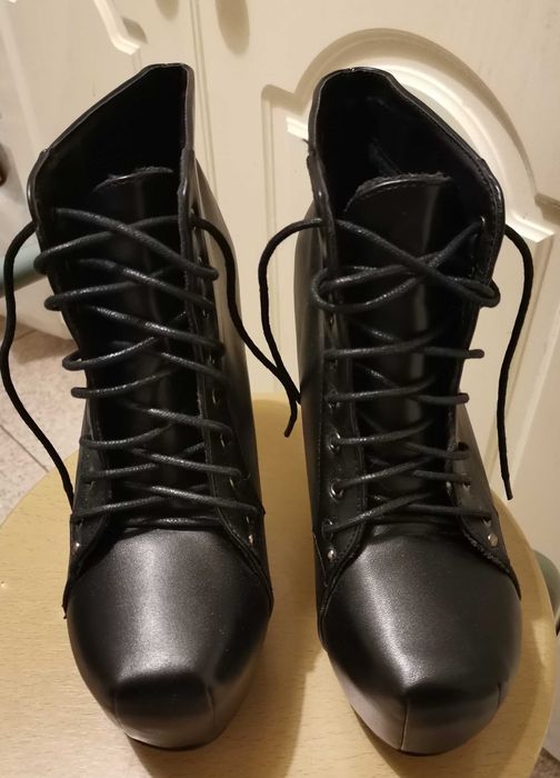 Botki damskie czarne