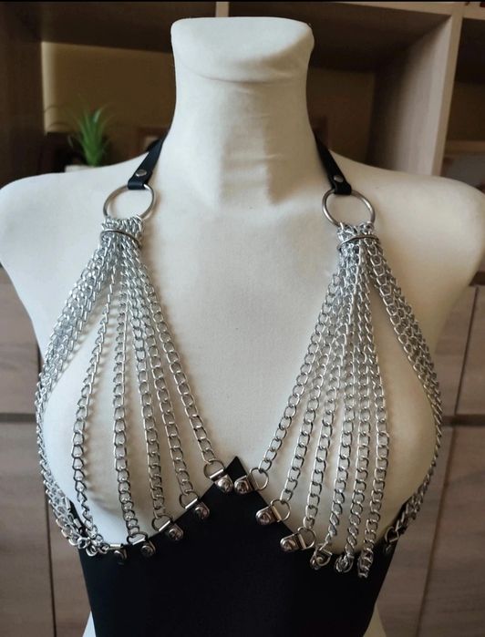 Srebrny Top z tancuchów / Body
Chain / Harness- Festiwalowy Look