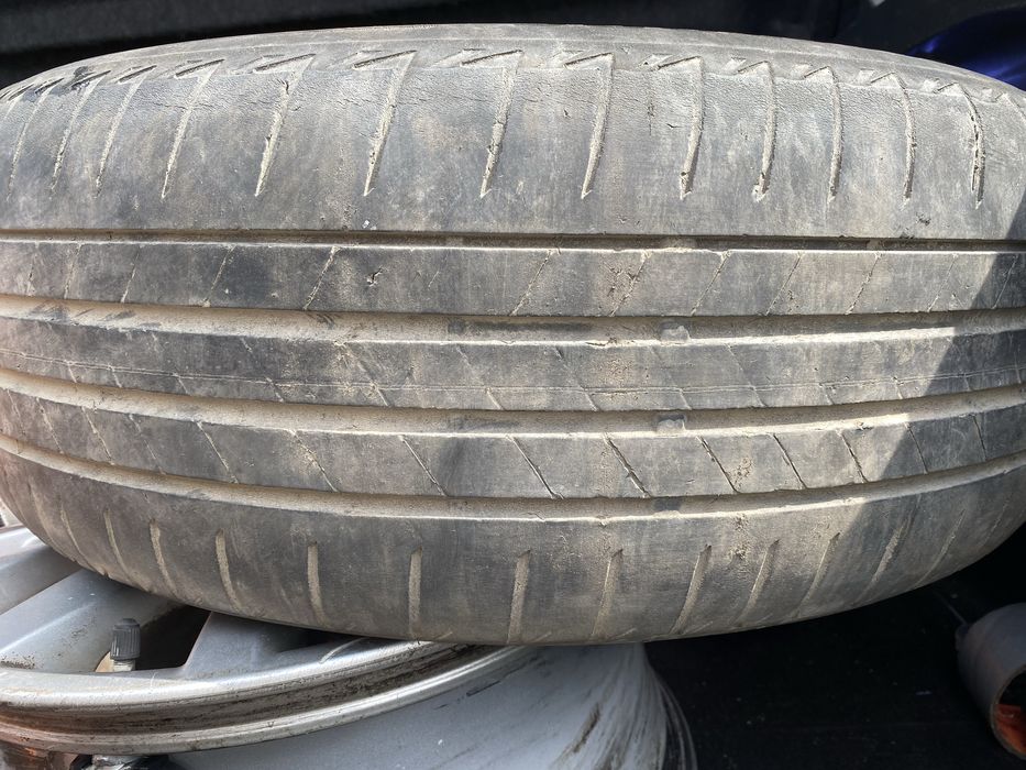 Шина Bridgestone Turanza T005 205/60 R16