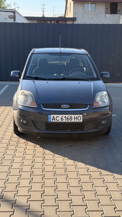 Ford Fiesta 2008 року 1.4 бензин