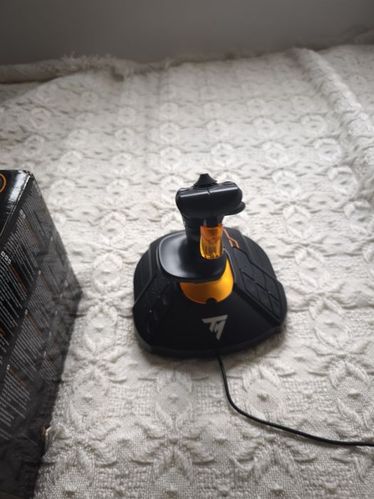 Thrustmaster T.16000M FCS