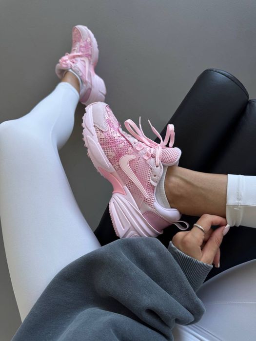 36-41 р кросівки NIKE RUNTEKK V2K pink flowers