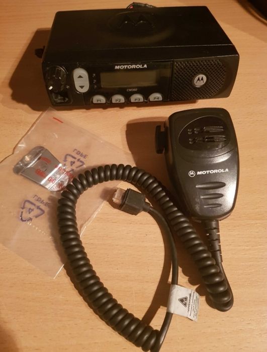 Радиостанция Motorola тангента