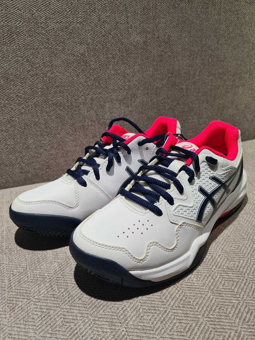 Жіночі кросівки Asics