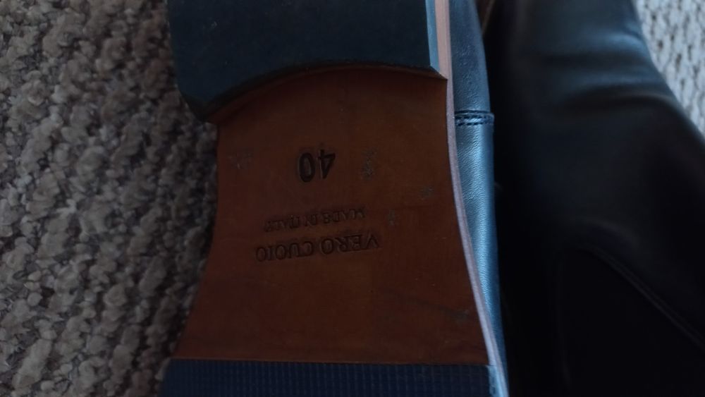 Шкіряні туфлі Pasito Італія