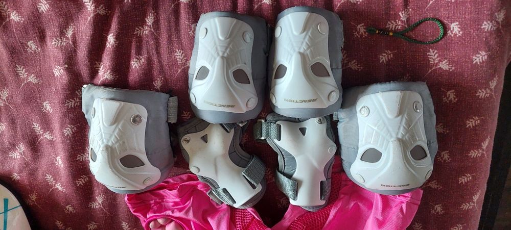 Захист для колінок і голови, шорты для тренування