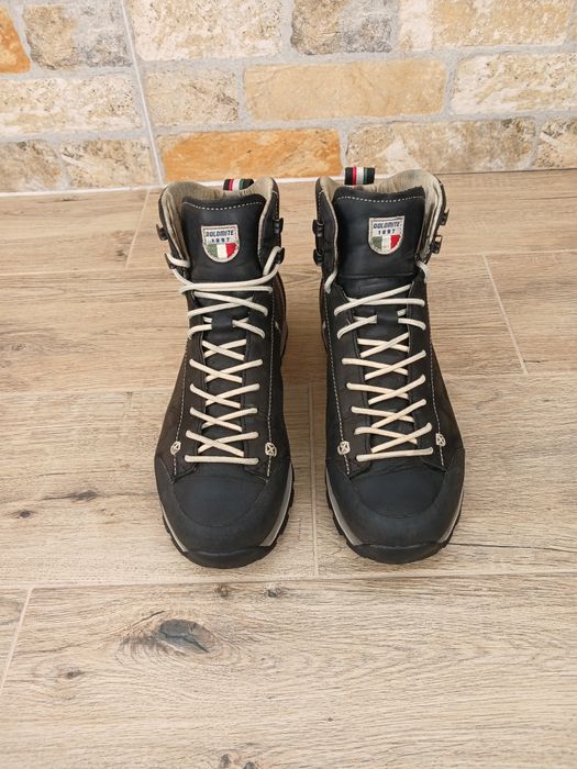 Ботинки Dolomite р 44 на 43( 29 см) ц 1600 гр орігінал,  Gore-Tex,б/в