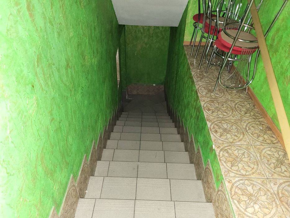 Оренда частини торгового комплесу «Асторія»