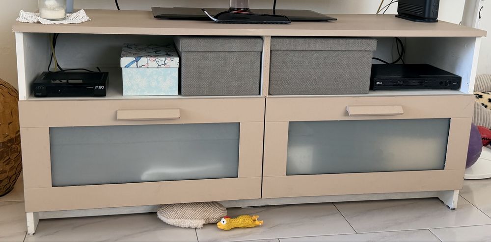 Movel TV Ikea pintado à mão