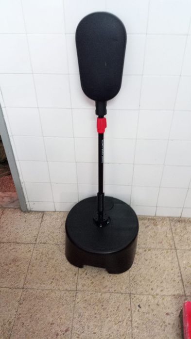 Boxe - luvas e pera ( punchingball )