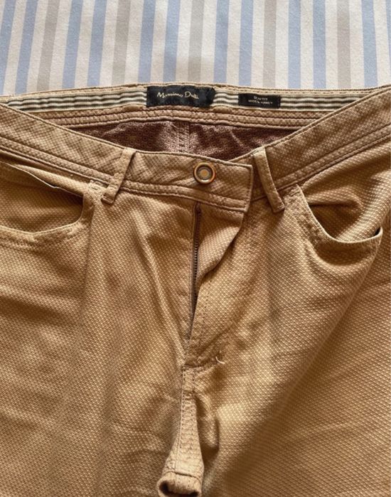 Calças bejes Massimo Dutti