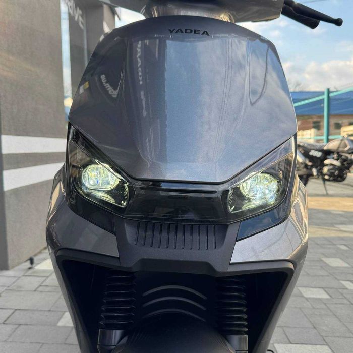 Електроскутер Yadea GT20 2400W 72V/25Ah, 12/12, графенові, доставка