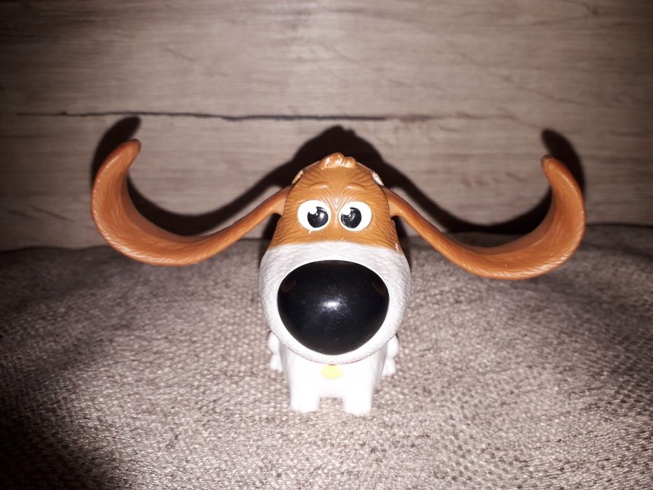 Игрушка с макдональдс собака