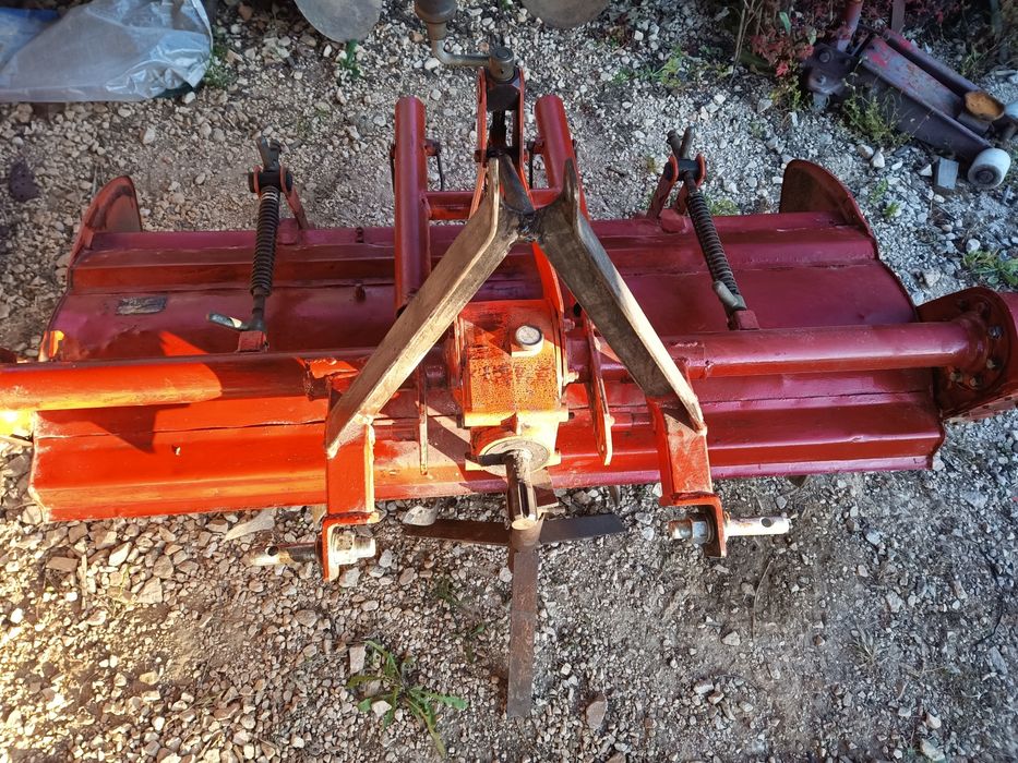 Frese Kubota r12