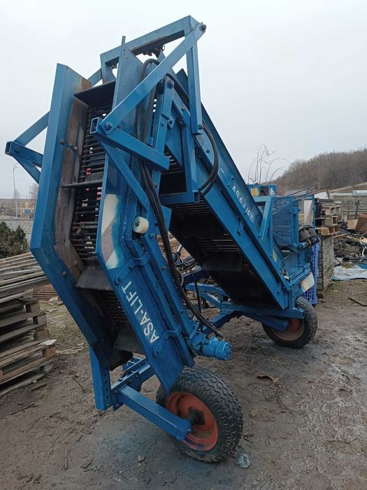 Морквозбиральний комбайн Asa-Lift, однорядковий