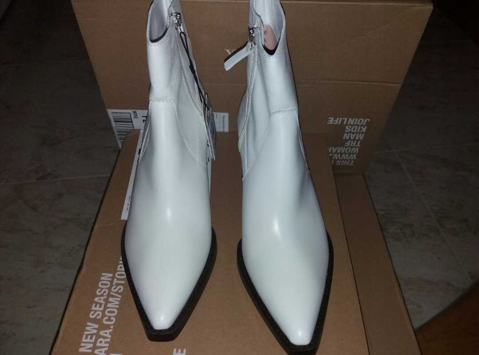ZARA białe botki w stylu kowbojskim skóra 40