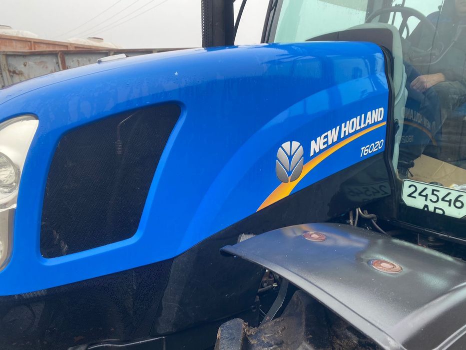 Трактор new holland t6020