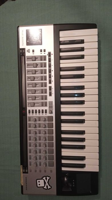 Novation flkeys37 箱あり NOVATION ( ノベーション ) FLkey 37 送料無料 | サウンドハウス