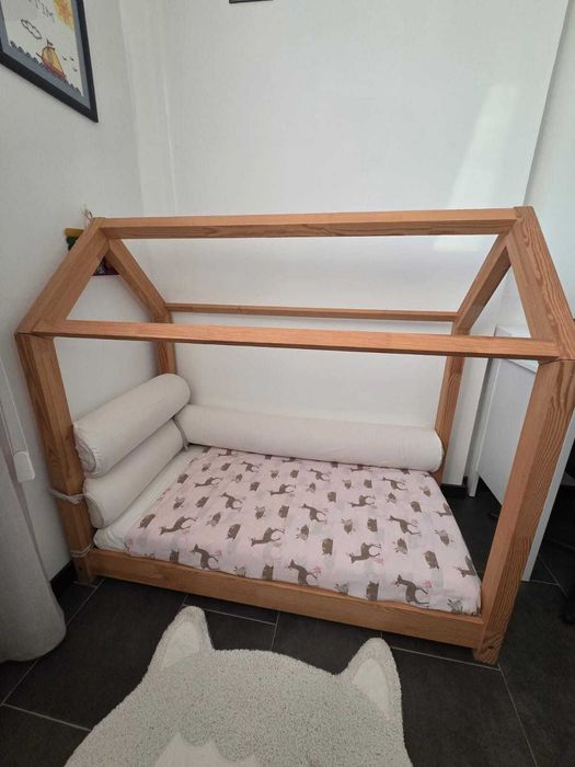 Cama Infantil em Madeira com colchão – Modelo Casinha