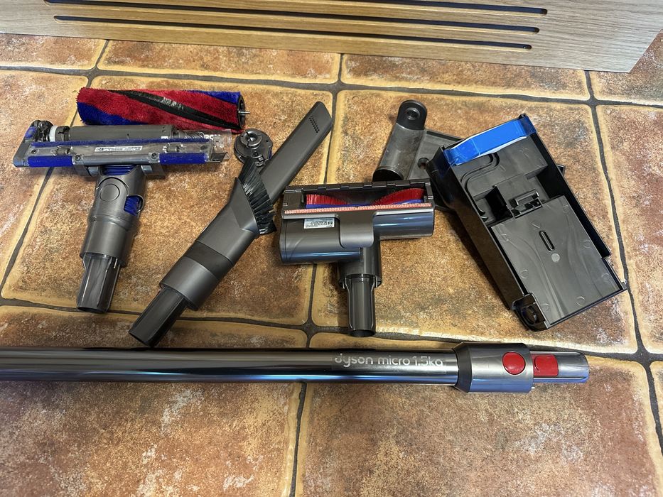Dyson SV21 Micro 1.5KG + osprzęt