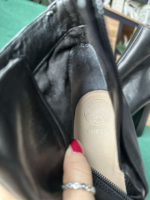 Botki na obcasie czarne   skóra naturalna guess 38 stan idelanh