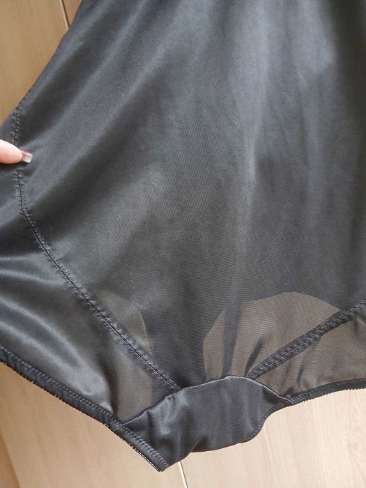 Коригуюче боді утяжка Naturana eu 100E uk 44DD