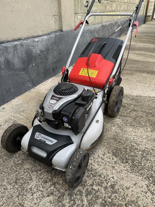 Самоходная газонокосилка Sterwins