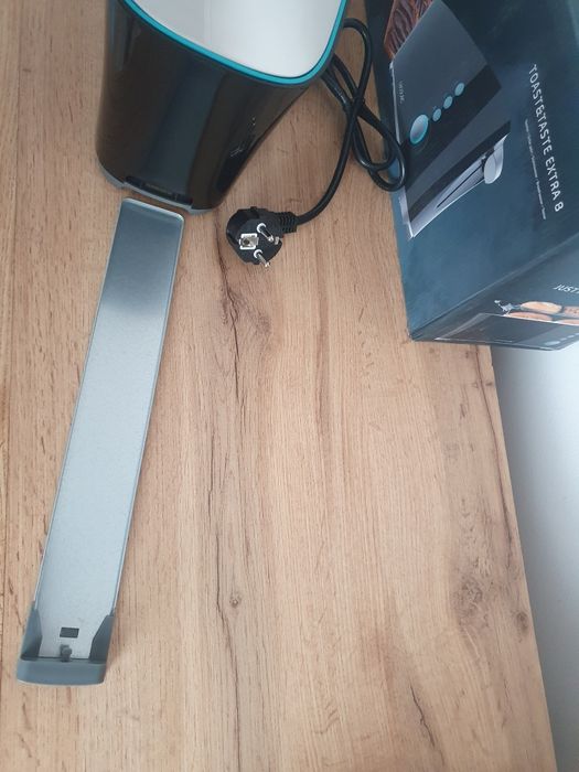 Toster Cecotec Toast&Taste Extra B czarny 1000W