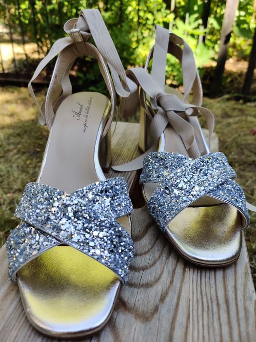 Anniel 38 ślub wesele srebrne brokat sandały obcas wiązane